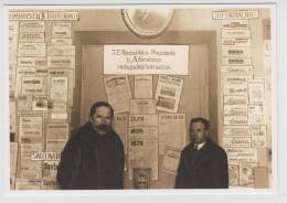 Lithuania. Presdent Antanas Smetona  Stands In Front Of The Periodicals He Edited.Kaunas.1927 - Lituanie