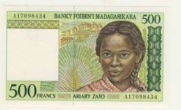 BILLET # MADAGASCAR # 500 FRANCS # 1994-1995 # ARIATY ZATO - Madagascar