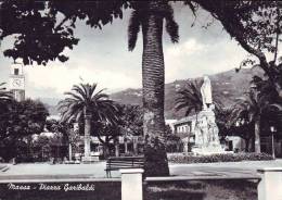 Monumento A Garibaldi Carrara, Veduta  (bn) Anni 60 - Carrara