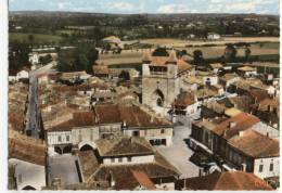 VILLEREAL. - Vue Aérienne Sur Le Centre. CPM Dentelée - Other & Unclassified