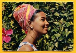 Antilles Radieuses - Un Gracieux Sourire-  A Charming Smiling. The Enchanting Caribbean - Autres & Non Classés