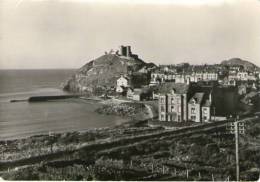 CRICCIETH - CAERNARVONSHIRE - NORTH WALES - THE CASTLE From N.E. -RAILWAY LINE - Caernarvonshire