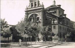 2765. Postal Fotografica Alcazar De San Juan (Ciudad Real) 1965. Iglesia Santisima Trinidad - Lettres & Documents