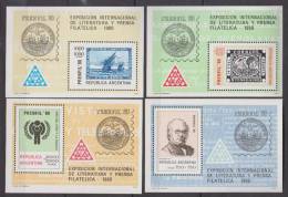 ARGENTINE    1979     BF  N°  20 /23    COTE   22.00   EUROS       ( 2 ) - Blokken & Velletjes