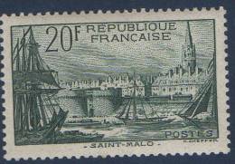 N° 394  Port De Saint Malo  NEUF  SANS CHARNIERE  ( Cote 100 € ) - Nuovi