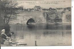 THOUARS - Pont Du XIIIe Siècle Coupé Par Les Bleus En 1793 - Thouars