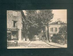 Sucy En Brie (94) - Rue Montaleau ( Animée Bar Café Pharmacie B.F. 28) - Sucy En Brie