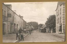 TRES BELLE C.P.A - Les LAUMES -- Rue Principale - Animée - Commerces - Venarey Les Laumes