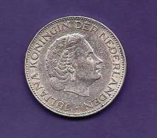NEDERLAND 1962,  Circulated Coin, XF, 2 1/2 Gulden ,  0.720 Silver Juliana  Km185 C90.100 - Monete D'Oro E D'Argento