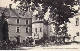 CPA AUVERGNE CHATEAU DE JOZERAND COUR D'HONNEUR 63460 COMBRONDE AIGUEPERSE DOS VERT SEPARE NON ECRITE ASSEZ BEL ETAT - Combronde