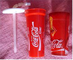 Coca Cola Becher Mit Saugrüssel  -  FIFA WM 2006 - Ca. 0,5 Lt. - Becher, Tassen, Gläser