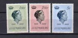 LUXEMBOURG      Neuf **     Y. Et T.   N°  559 / 561     Cote: 5,00 Euros - Unused Stamps