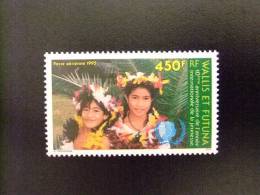 WALLIS ET FUTUNA WALLIS Y FUTUNA 1995 10º ANNIV. DE LA JEUNESSE 10º ANIVER. JUVENTUD Yvert  Nº  PA 187 ** MNH - Nuovi