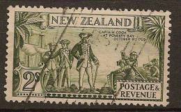 NZ 1935 2/- Capt Cook Multiple Wmk SG 589 U YD76 - Used Stamps