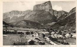 CPA -CLELLES (38)- Le Quartier De La GARE Et Le Mont Aiguille - Clelles