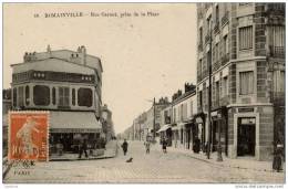 93 - ROMAINVILLE - Rue Carnot, Prise De La Place - Animée - Romainville