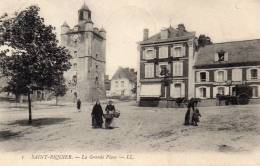 80.Somme.Saint-riquier.La Grande Place - Saint Riquier