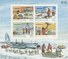 New Zealand 1984 Antartic Research Mini Sheet  MNH - Hojas Bloque