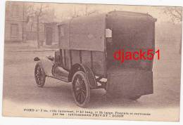 FORD N° 3 Bis. Fournie Et Carrossée Par Les Etablissemnts PRIVAT - DIJON - Transporter & LKW