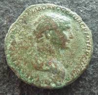 Roman Empire - #345 - Traianus - Victoria N.l. Gehend S-C - XF! - The Anthonines (96 AD To 192 AD)