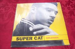 GIRLSTOWN  °  SUPER CAT - 45 T - Maxi-Single