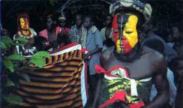 Republique Populaire Du CONGO Passation De Pouvoir Costume Gangoulou (Plateaux) - Autres & Non Classés