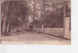 78.157/ MAGNANVILLE - Avenue Du Chateau - Magnanville