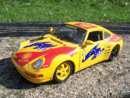 BURAGO  - PORSCHE 911 CAP    NO BOITE  Scala 1/24 - Burago