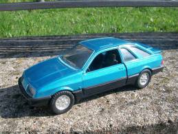 POLISTIL - FORD SIERRA XR4   NO BOITE  Scala 1/25 - Polistil