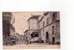 95 - Groslay Rue De Paris Et La Vieille Maison Petite Animation - Groslay