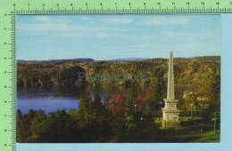 Chicoutimi  Quebec( Monument De La Price Sur Le Rocher St-Vallier) 2 Scan Carte Postale Post Card - Chicoutimi