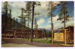 Postcard - Banff, School   (9182) - Banff