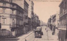 CPA 42 @ LE CHAMBON FEUGEROLLES @ Carrefour Gambetta  - Tramway En 1927 @ TRAM PUB Savon Sunlight - Le Chambon Feugerolles