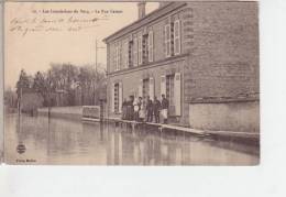 78.192/ Les Inondations Du PECQ - La Rue Carnot - Le Pecq