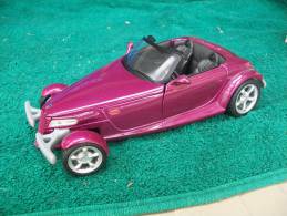 MAISTO -  PLYMOUTH PROWLER  NO BOITE  Scala 1/24 - Maisto