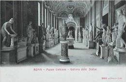 Mars13 1713 :  Roma  -  Museo Vaticano  -  Galleria Delle Statue - Museos