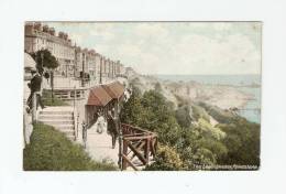 CPA : Folkestone : The Leas Shelter - Folkestone