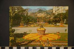 06  MENTON  DECORATION DU JARDIN PUBLIC POUR LES FETES  DU CITRON  EDITIONS ALTARI  VOYAGEE 1987 - Menton