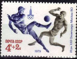 URSS     N° 4604    * *   Jo  1980  Football  Soccer  Fussball - Neufs