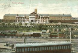 (909) Very Old Postcard - Carte Ancienne - UK - Exeter Prison And Train Yard - Exeter