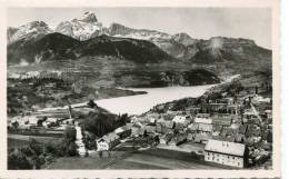 CPSM 38 CORPS VUE GENERALE ET LE LAC DU SAUTET AU FOND PIC DE L OBIOU - Corps