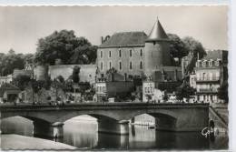 CPSM 53 MAYENNE LE PONT NEUF ET LE CHÂTEAU - Mayenne