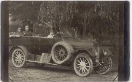 CARTE PHOTO AUTOMOBILE - MILITAIRES - Püspök-Fürdö 1921 - PKW
