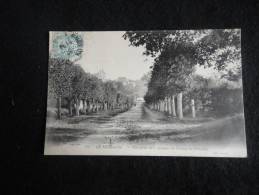 Le Neubourg : Vue Prise De L '  Avenue Du Champ De Bataille. - Le Neubourg