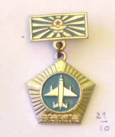 RUSSIAN WAR AIR FORCE, MILITARY FLEET - MIG - Avion Plane / SSSR ~ USSR / Lapel Tag Medal, Pin-badge - Armée De L'air