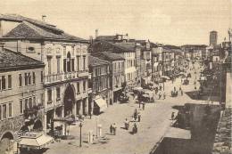 VENETO  - CHIOGGIA (Venezia) - Corso Del Popolo -animato - Chioggia