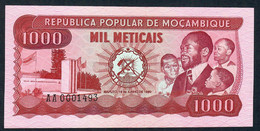 MOZAMBICA  P128  100  METICAIS   1980 Low Number  # AA 0001493    UNC. - Moçambique