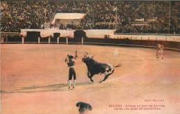 BEZIERS ARENES UN JOUR DE CORRIDA APRES UNE POSE DE BANDERILLES - Beziers