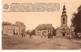 Mariembourg-Mariemburg (Couvin-Philippeville)-+/-1925-La Grand Place-L'Hôtel De Ville-L'Eglise-Café De La Poste-Cycliste - Couvin