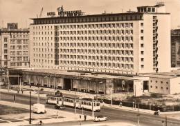 Allemagne  CPSM Magdeburg Hotel International Animée Tramways - Maagdenburg